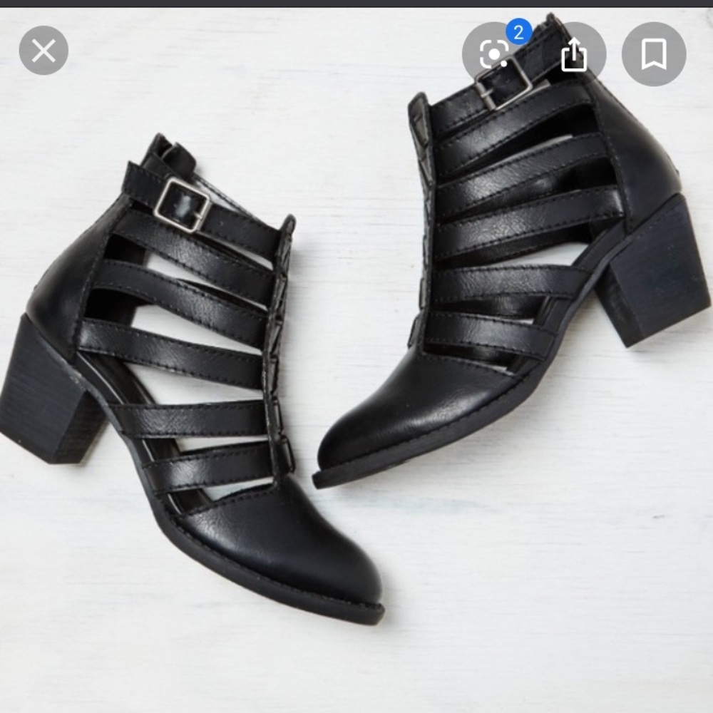 American Eagle Strappy Cutout Booties